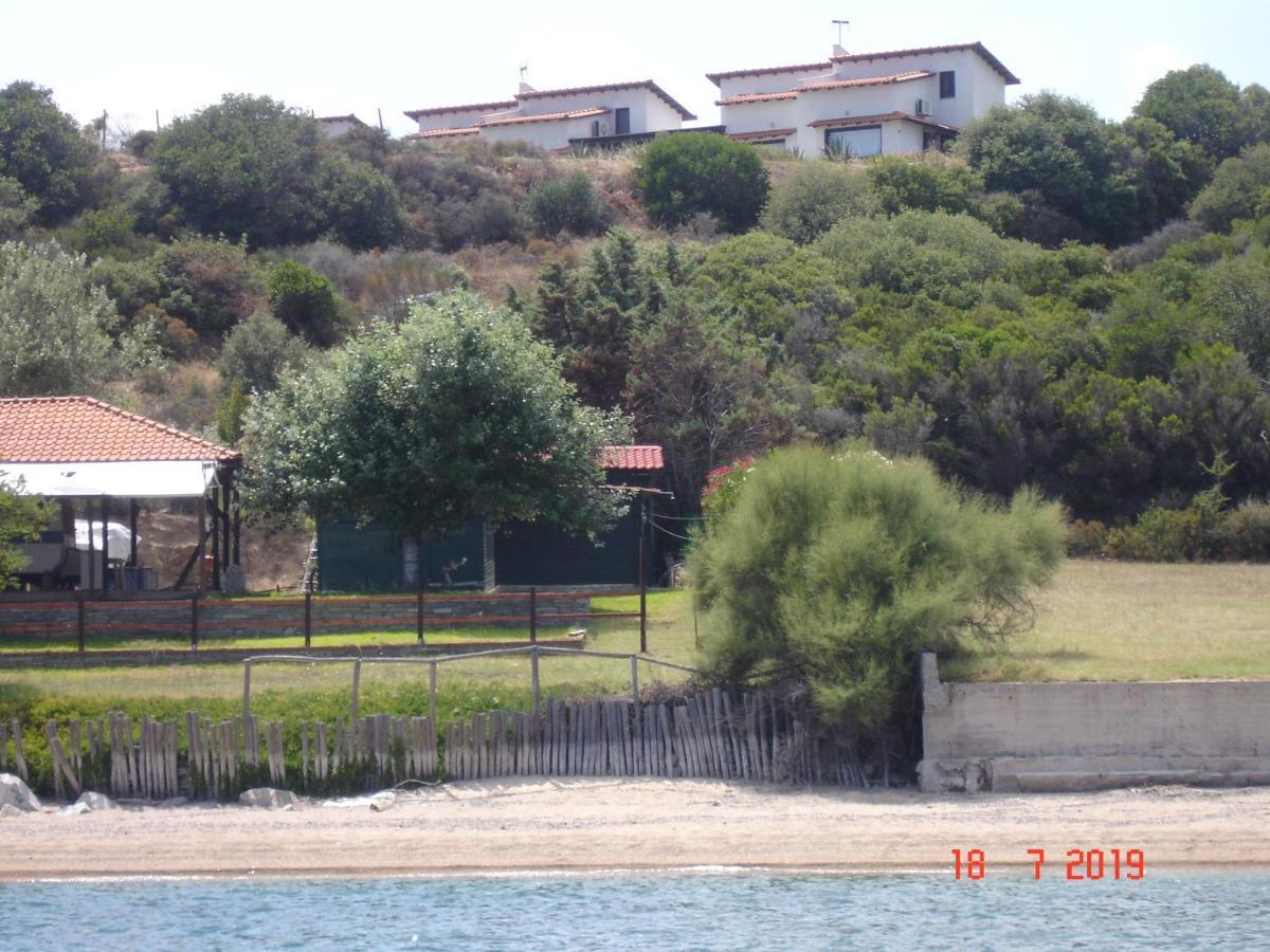 Katevi Luxury Seafront Villa Ierissos Dış mekan fotoğraf