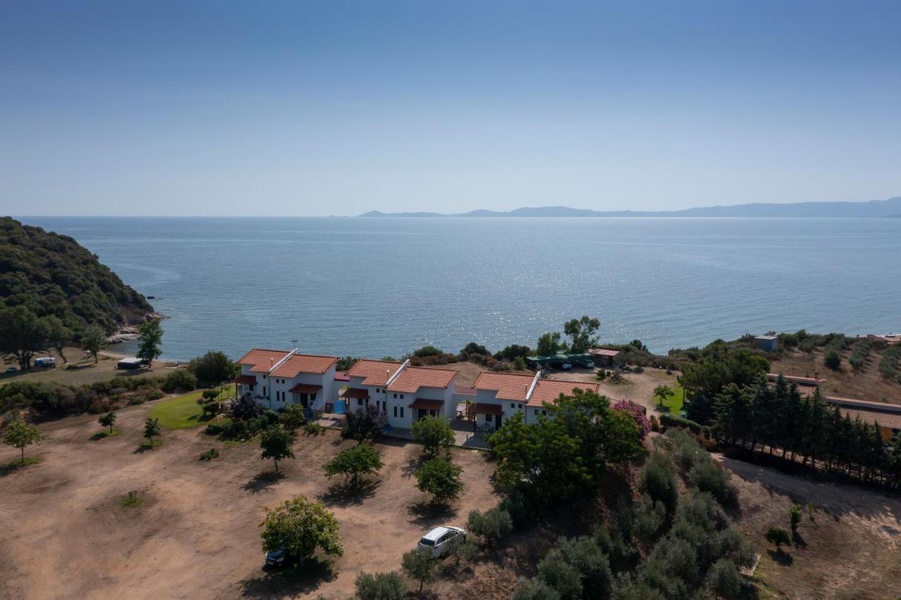 Katevi Luxury Seafront Villa Ierissos Dış mekan fotoğraf